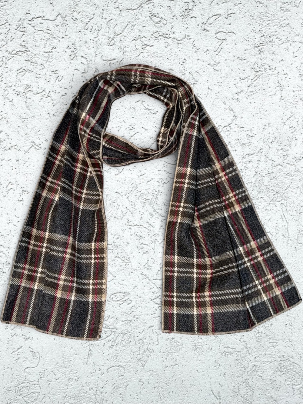 🌻Classic Plaid Men’s Scarf in Black and Brown